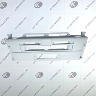 Накладка бампера центральная 643019